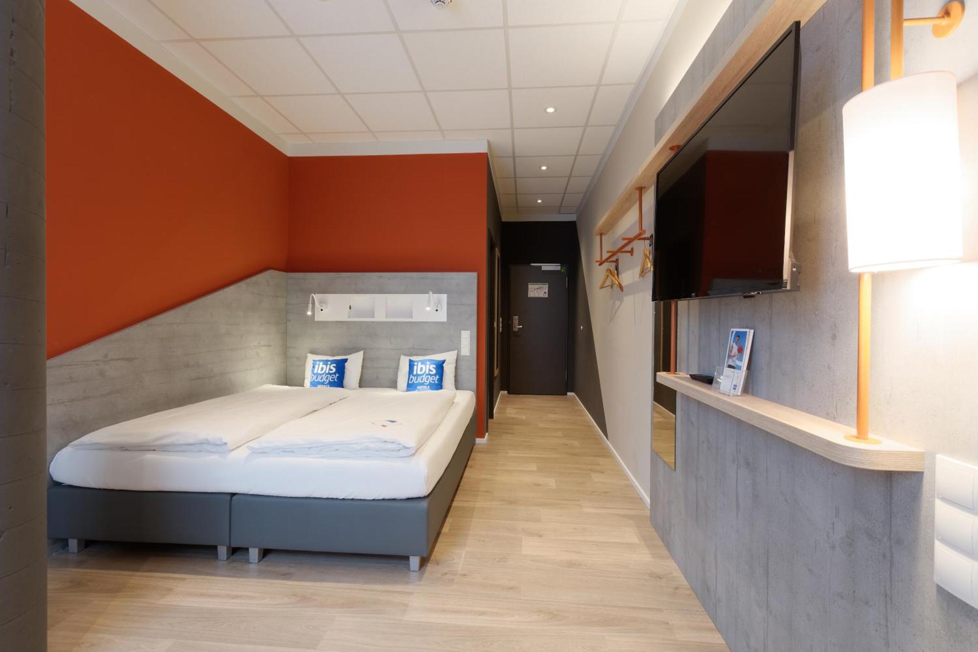 Ibis Budget Hotel Bonn Sued Koenigswinter Exterior photo