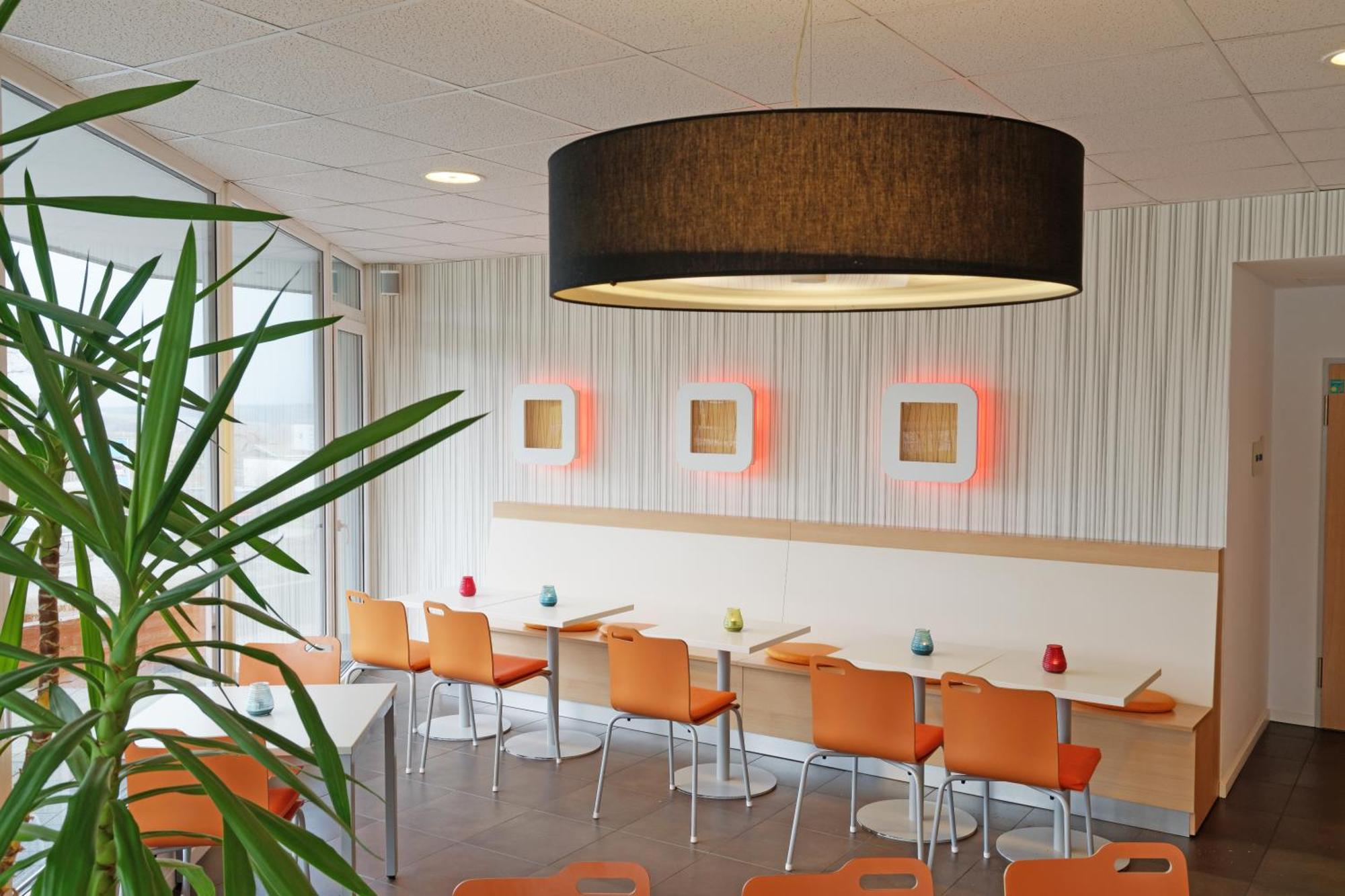Ibis Budget Hotel Bonn Sued Koenigswinter Exterior photo