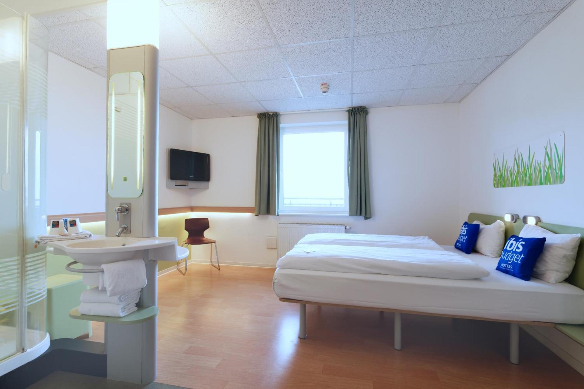 Ibis Budget Hotel Bonn Sued Koenigswinter Exterior photo