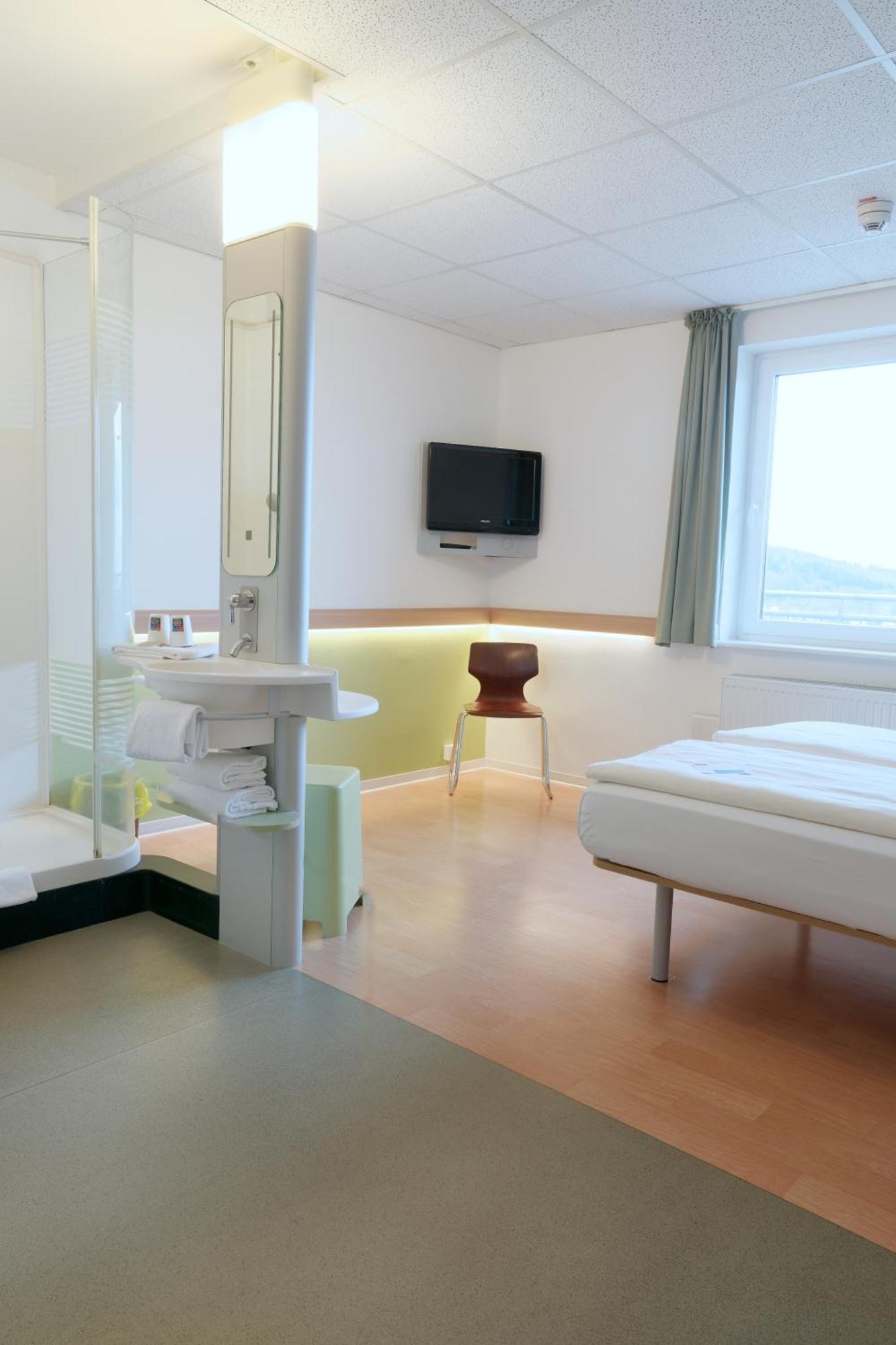 Ibis Budget Hotel Bonn Sued Koenigswinter Exterior photo